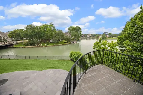 2734 Peninsulas Drive Missouri City TX 77459