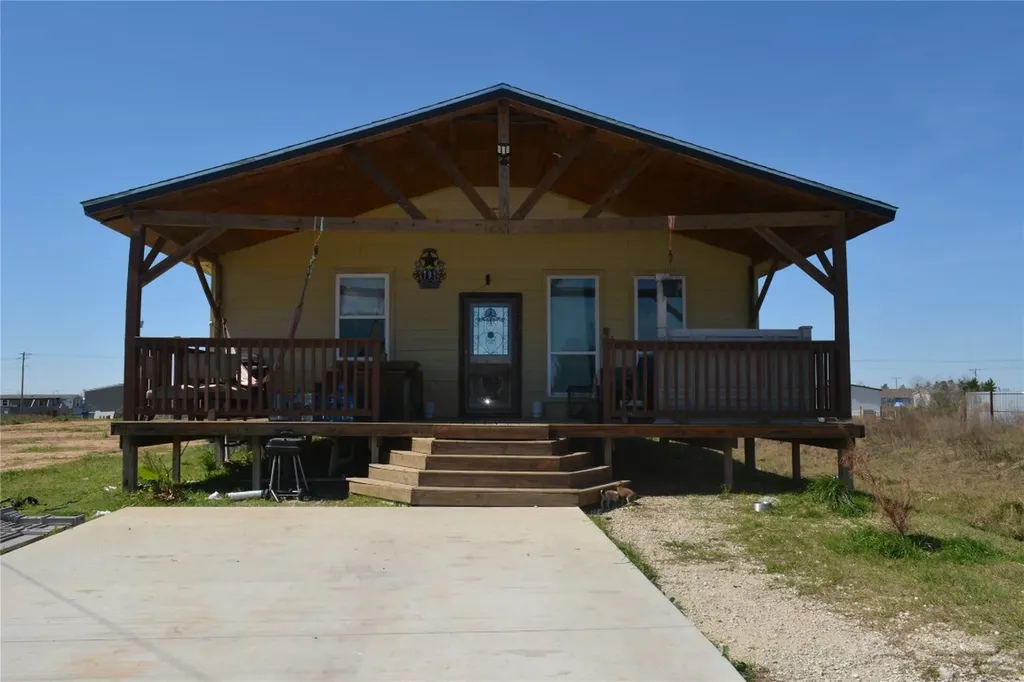 791 Road 5707 Cleveland TX 77327