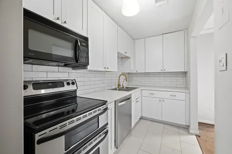 4018 Blue Bonnet Boulevard A Houston TX 77025
