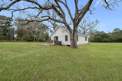 17819 Mail Route Road Montgomery TX 77316