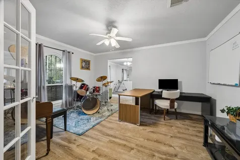 306 Lafayette Lane League City TX 77573