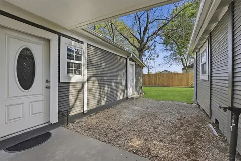 1215 Main Street Richmond TX 77469