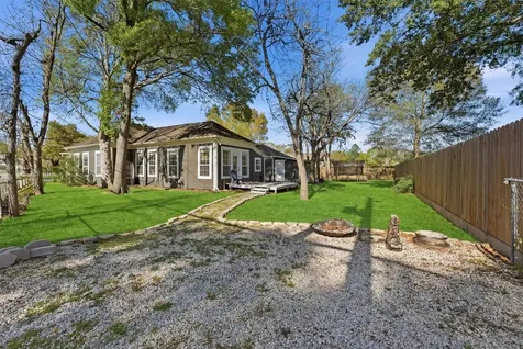 1215 Main Street Richmond TX 77469