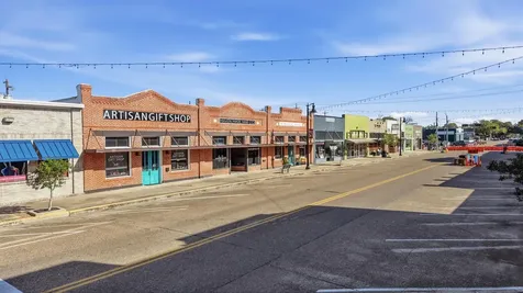 1215 Main Street Richmond TX 77469