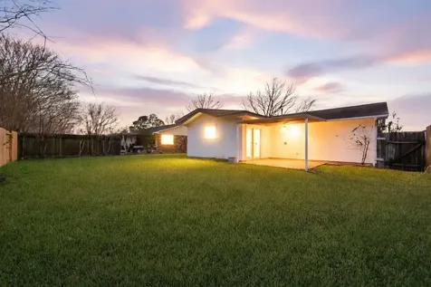 11610 Grapewood Drive Houston TX 77089