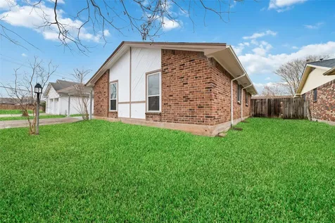 11610 Grapewood Drive Houston TX 77089