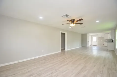 6114 Wedgefield Street Houston TX 77028
