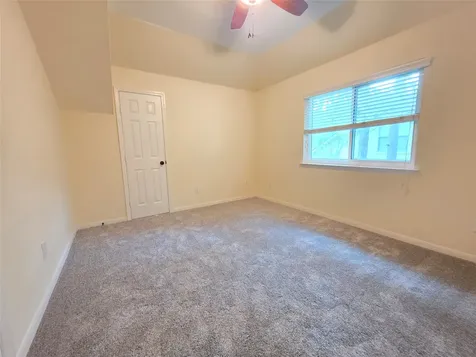 94 E Evangeline Oaks Circle The Woodlands TX 77384
