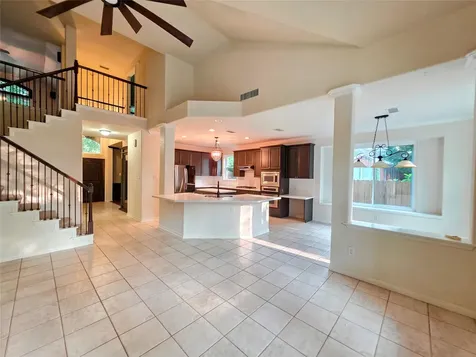 94 E Evangeline Oaks Circle The Woodlands TX 77384