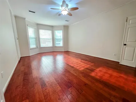 94 E Evangeline Oaks Circle The Woodlands TX 77384
