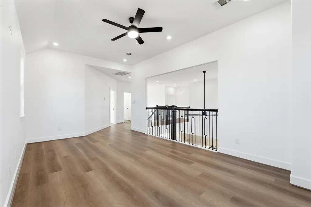 741 S Carroll Street La Porte TX 77571