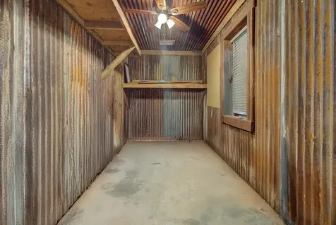 22546 Highway 321 Cleveland TX 77327