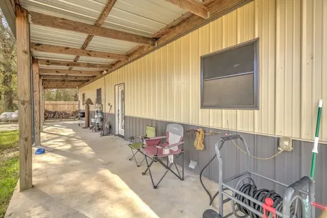 22546 Highway 321 Cleveland TX 77327