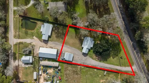 22546 Highway 321 Cleveland TX 77327