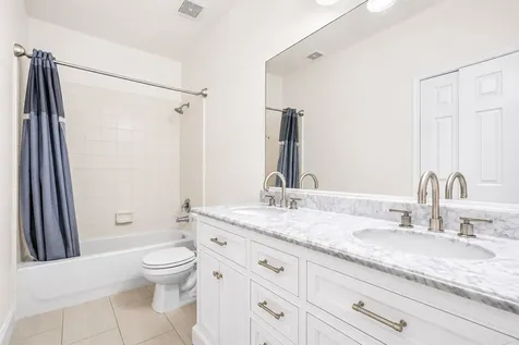 2719 Riverhollow Lane Sugar Land TX 77479