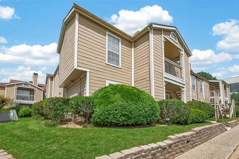 1860 White Oak Drive 311 Houston TX 77009