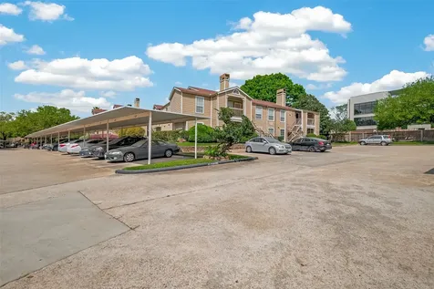 1860 White Oak Drive 311 Houston TX 77009