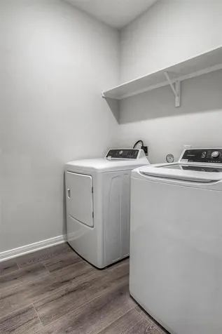 1419 Avenue N 2 Huntsville TX 77340