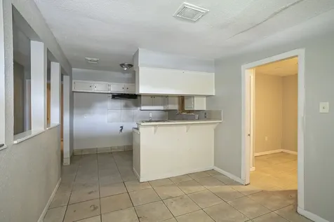 11151 Spottswood Drive Houston TX 77016