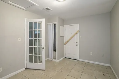 11151 Spottswood Drive Houston TX 77016