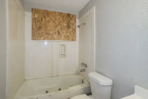 11151 Spottswood Drive Houston TX 77016