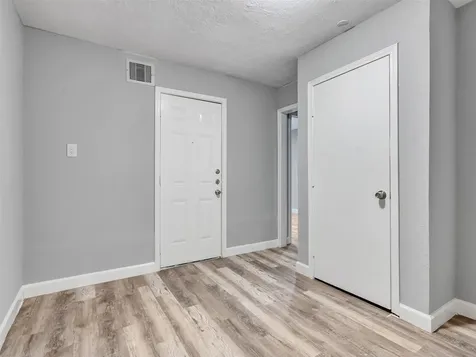 7914 Belbay Street Houston TX 77033