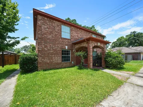 24023 Strong Pine Drive Houston TX 77336