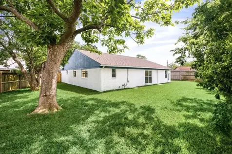 11903 Edgar Street Houston TX 77047