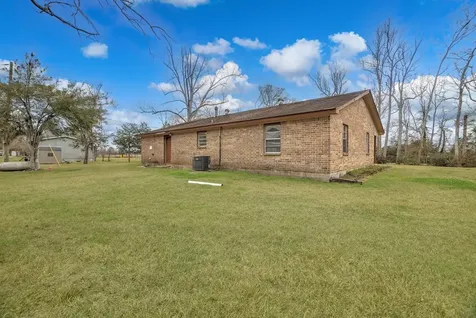 577 County Road 2251 Cleveland TX 77327