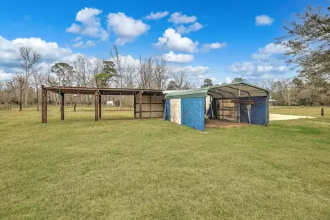 577 County Road 2251 Cleveland TX 77327