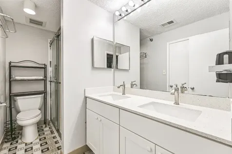 7700 Seawall Boulevard 702 Galveston TX 77551