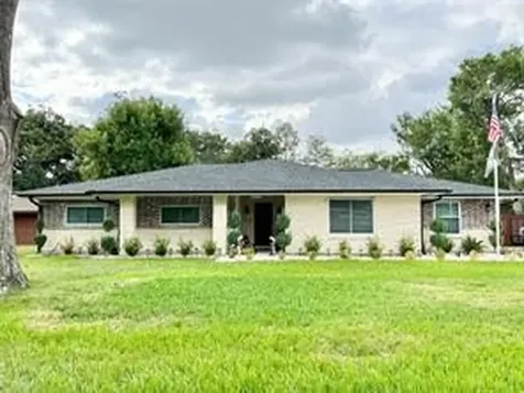 1402 Norwood Street Deer Park TX 77536