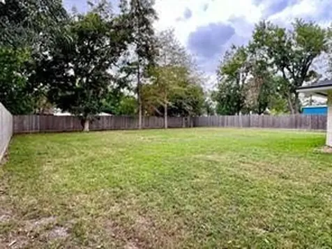 1402 Norwood Street Deer Park TX 77536