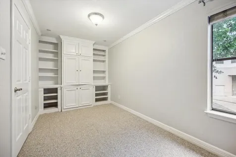 6310 Arnot Street Houston TX 77007