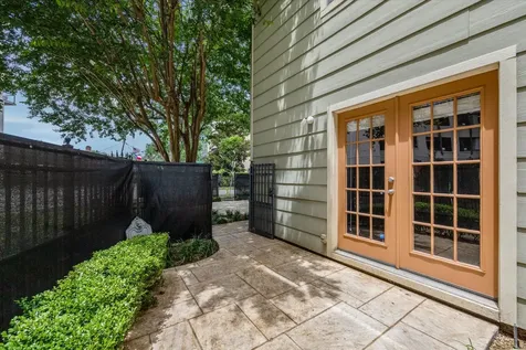 6310 Arnot Street Houston TX 77007