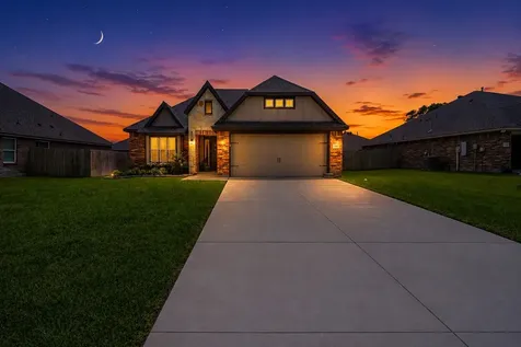 7907 Putter Place Court Navasota TX 77868