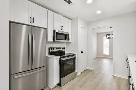 4427 Saffron Lane Friendswood TX 77546