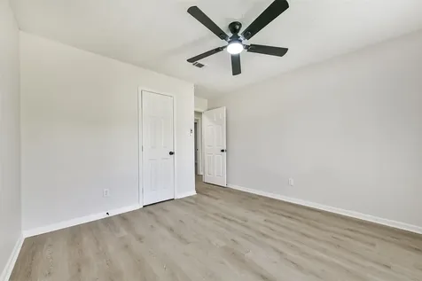 4427 Saffron Lane Friendswood TX 77546