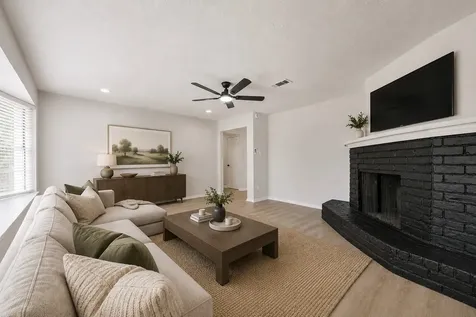 4427 Saffron Lane Friendswood TX 77546