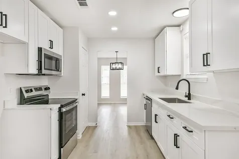 4427 Saffron Lane Friendswood TX 77546