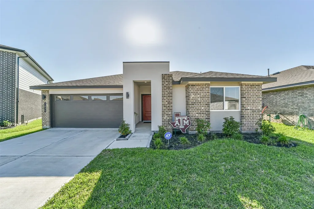 7834 Golden Rubia Lane Rosharon TX 77583