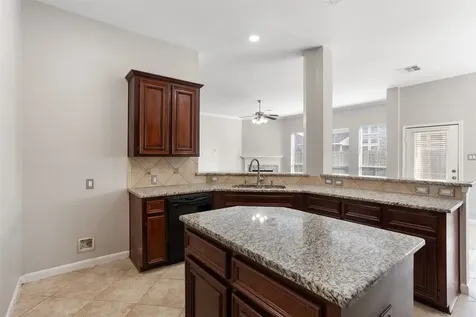 6111 Windsor Chase Lane League City TX 77573