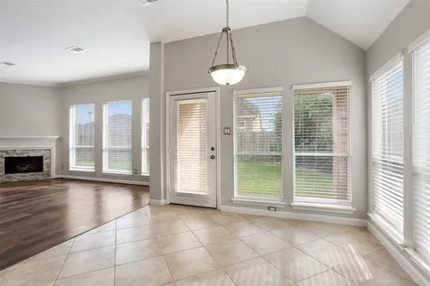6111 Windsor Chase Lane League City TX 77573