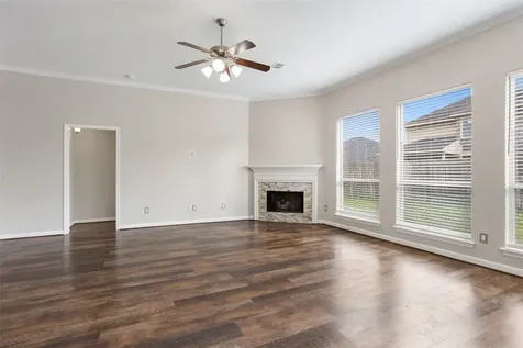 6111 Windsor Chase Lane League City TX 77573