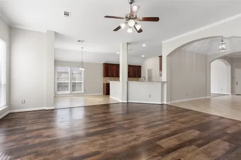 6111 Windsor Chase Lane League City TX 77573
