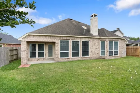6111 Windsor Chase Lane League City TX 77573