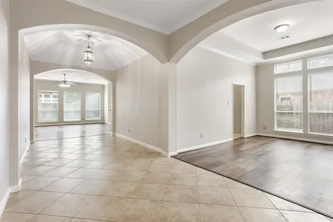 6111 Windsor Chase Lane League City TX 77573