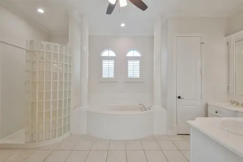 8114 Hideaway Lake Circle Spring TX 77389