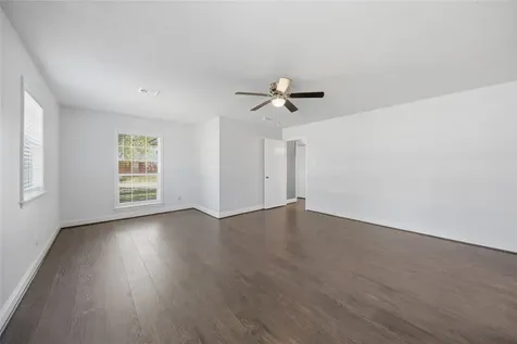 2401 Oakwood Drive Brenham TX 77833