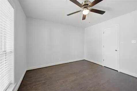 2401 Oakwood Drive Brenham TX 77833
